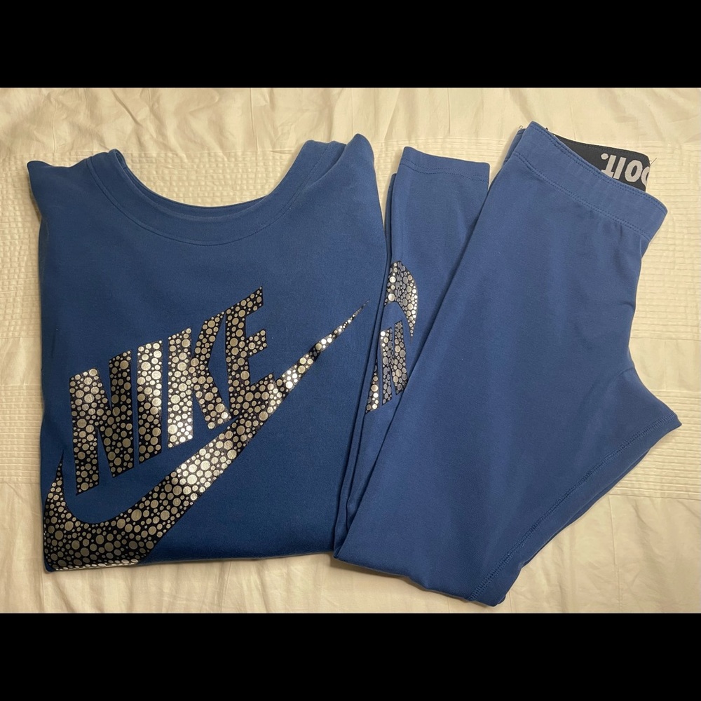 BLUE NIKE TRACKSUIT SET